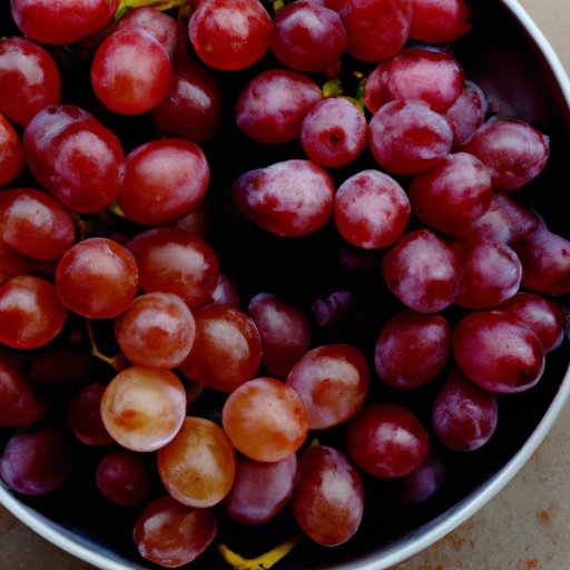 To Chew or Not to Chew: A Guide to Eating Seeds in Grapes and What They Offer Nutritionally